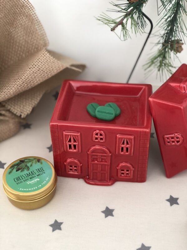 Red house wax melter