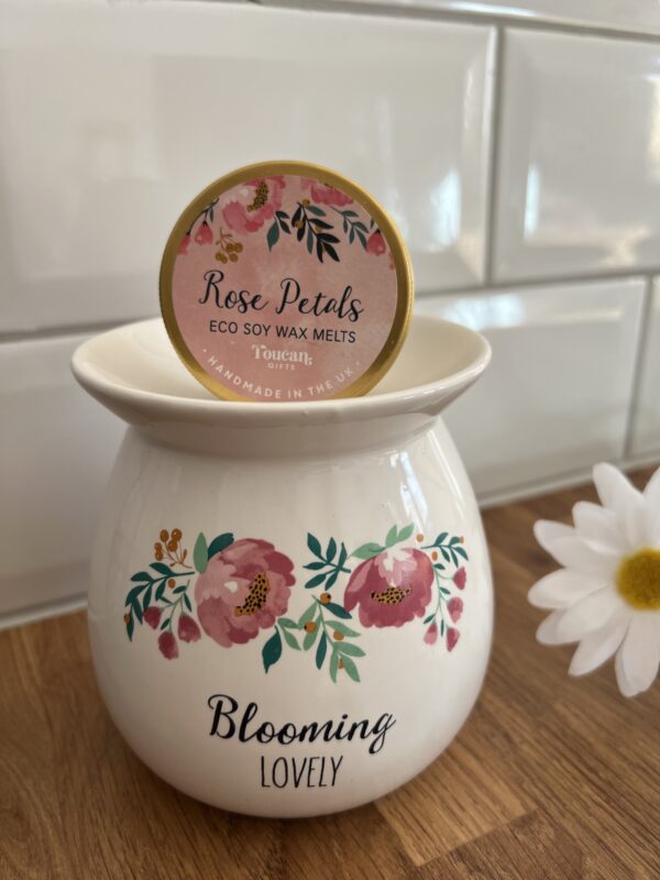 Large Blooming Lovely Wax Melt Burner Gift Set